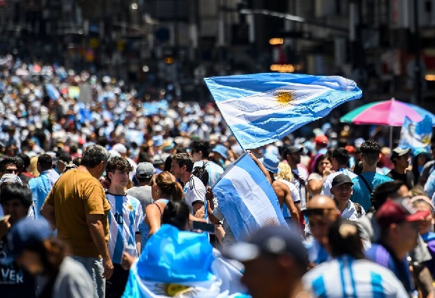 ARGENTINA MÁS MANIJA QUE NUNCA. Los festejos poblaron cada rincón del país tras el triunfo de la Selección Argentina en el Mundial. 